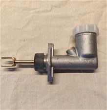 hovedcylinder kobling TR4/4A